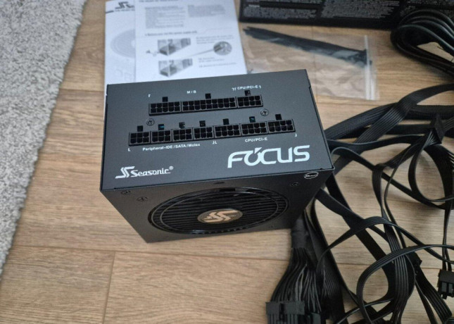 predam-zdroj-seasonic-focus-gx-750-big-2