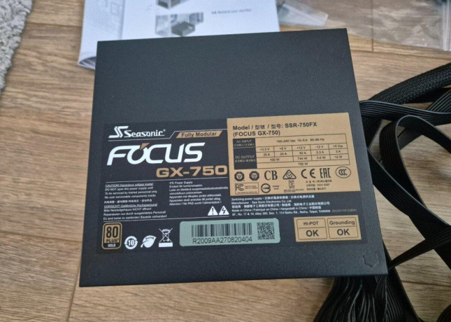 predam-zdroj-seasonic-focus-gx-750-big-1