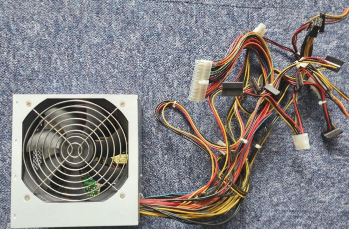 zdroje-400w-500w-550w-600w-big-0