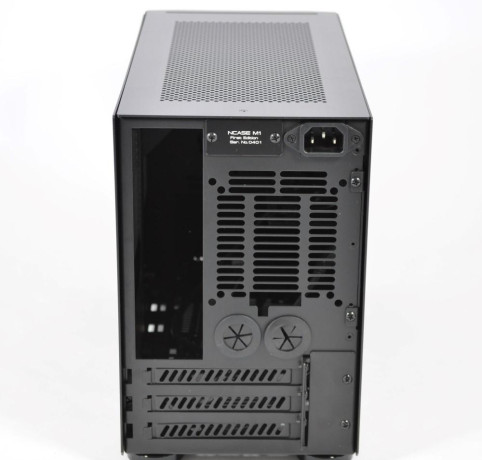 ncase-m1-classic-big-4