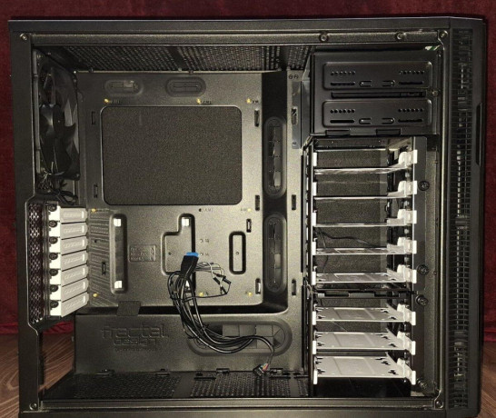 fractal-design-define-r5-big-3