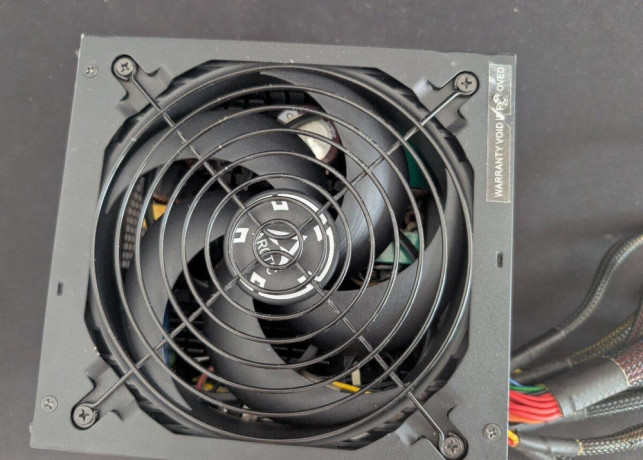 850w-zdroj-corsair-tx850w-big-3