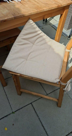 stol-a-4-stolicky-ikea-big-1