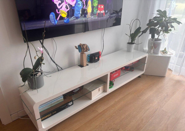 tv-skrinka-big-0