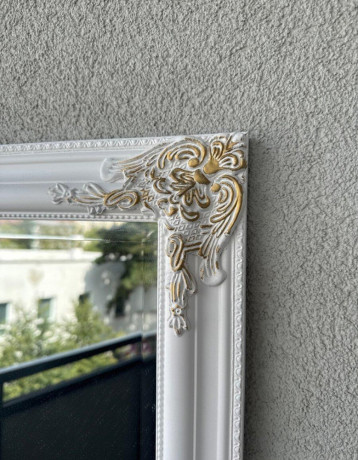 white-mirror-with-gold-details-big-1