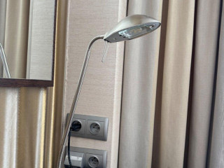 stolova-lampa