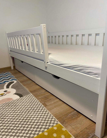 postel-200x90cm-big-0