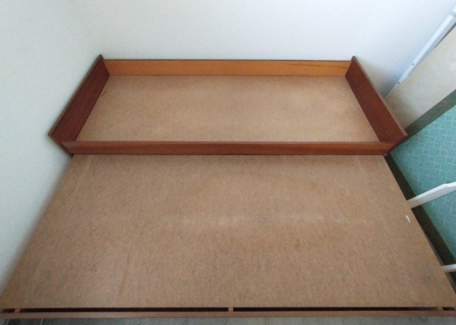 postel-s-uloznym-priestorom-big-1