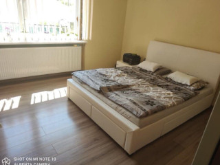 manzelska-postel-160-cm-modena-2-s-rostom