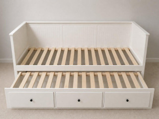 ikea-hemnes-day-bed