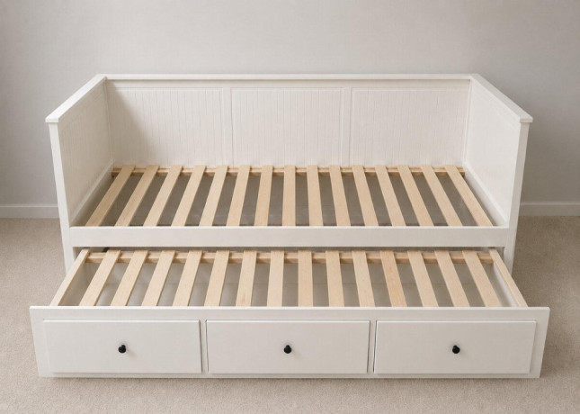ikea-hemnes-day-bed-big-0