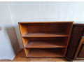 predam-regalovu-skrinku-s-polickami-za-25eur-small-0