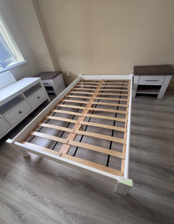 biela-postel-s-lamelovym-rostom-120x200-big-0