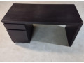 pisaci-stol-small-3