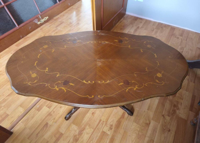 predam-dreveny-stol-za-30eur-big-0