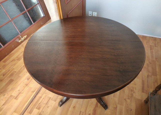 predam-dreveny-stol-za-50eur-big-0