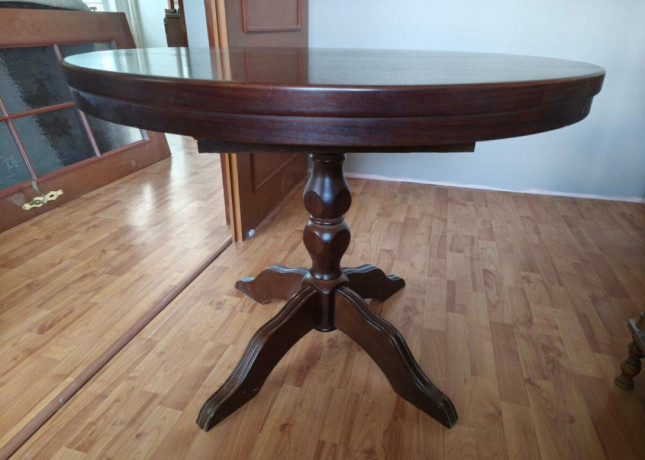 predam-dreveny-stol-za-50eur-big-1