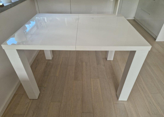 rozkladaci-jedalensky-stol-biely-lesk-big-1