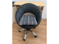 pisaci-stol-so-stolickou-small-4