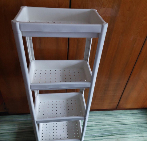 uzka-policka-4-policky-big-1
