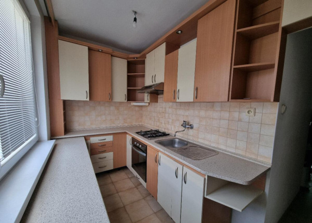 3-izbovy-byt-2-x-balkon-74-m2-stara-tura-big-1