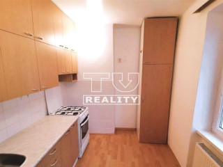 2-izbovy-bytciastocna-rekonstrukciaruzinov63m2