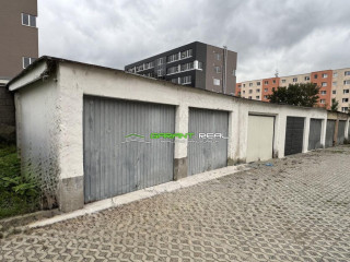 predaj-dvojgaraz-37-m2-presov-tarasa-sevcenka