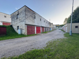na-predaj-garaz-dolny-kubin-banisko-19-m2
