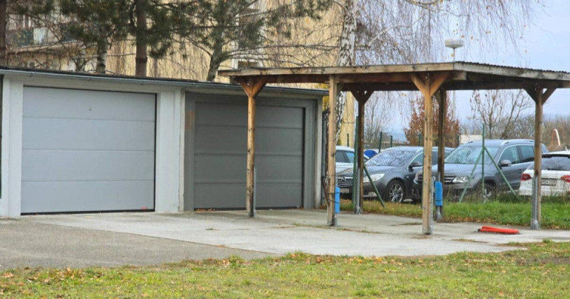 vynimocna-ponuka-garaze-s-pristreskom-pre-dve-auta-v-piestan-big-1