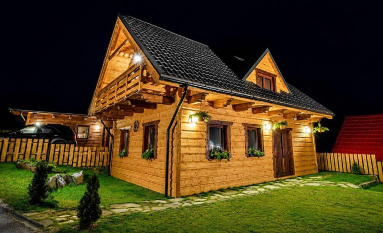 lukrativna-chata-so-saunou-a-kompletne-manazovanym-servisom-big-0