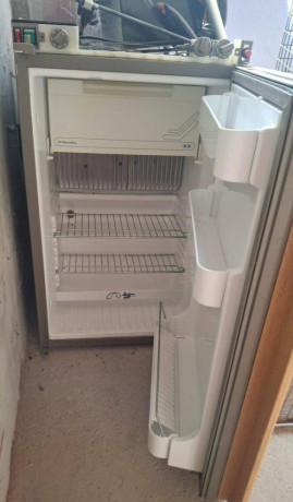 absorpcna-chladnicka-electrolux-big-0