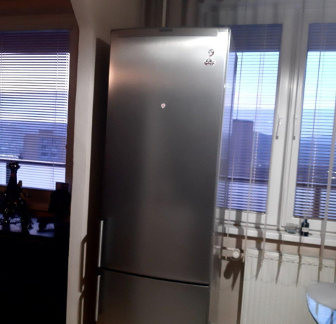 kombinovana-chladnicka-s-mraznickou-siemens-big-0
