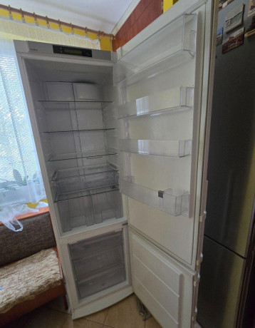 kombinovana-chladnicka-electrolux-big-1