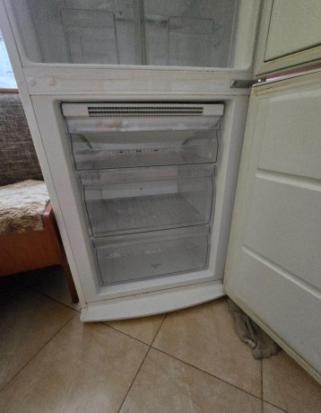 kombinovana-chladnicka-electrolux-big-3