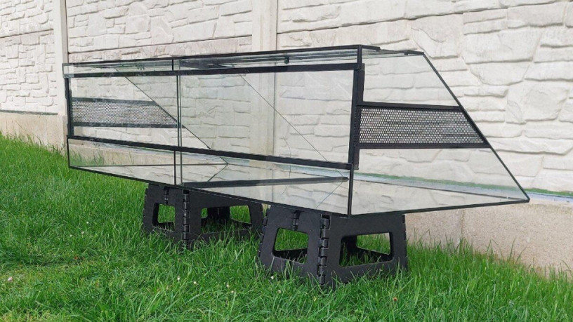 predam-novy-terarium-big-0