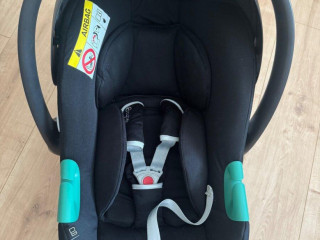 cybex-aton-b2-i-size-zakladna-do-auta