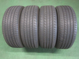 letne-pneumatiky-22560r18-bridgestone