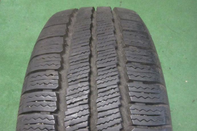 r16-rezerva-volkswagen-transporter-roztec-5x120-21565r16c-big-1