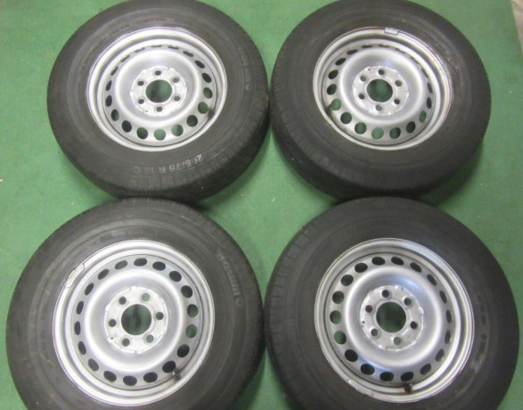 r16-letna-sada-sprinter-roztec-6x130-20575r16c-barum-big-0