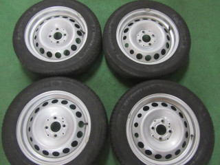 r15-letna-sada-smart-fortwo-roztec-4x100-michelin