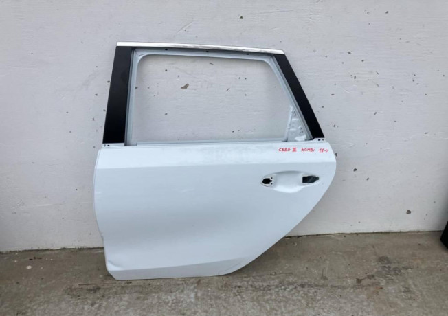kia-ceed-iii-kombi-18-lave-zadne-dvere-big-0