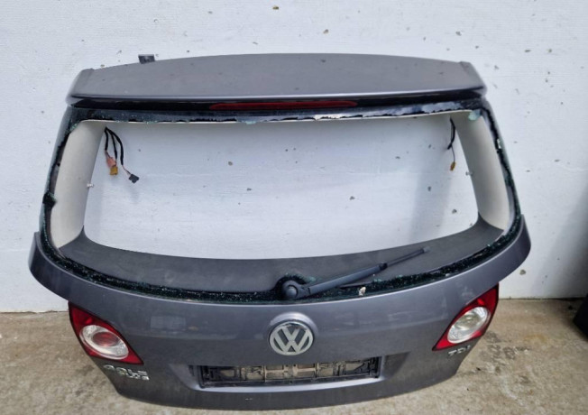 vw-golf-5-plus-zadne-kufrove-dvere-big-0