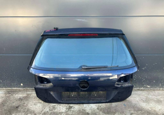 vw-golf-7-vii-kombi-12-zadne-kufrove-dvere-big-0