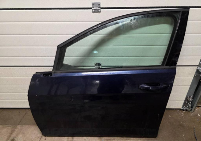 vw-golf-7-vii-2012-lave-predne-dvere-big-0
