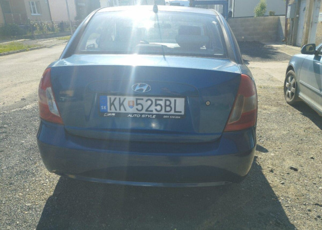 rozpredam-hyundai-accent-iii-big-2