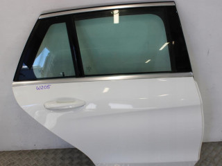 mercedes-c-dvere-prave-zadne-kombi-w205-2014