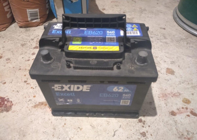 autobaterie-12v-62ah-big-2