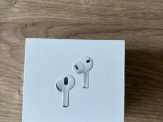 apple-airpods-pro-3