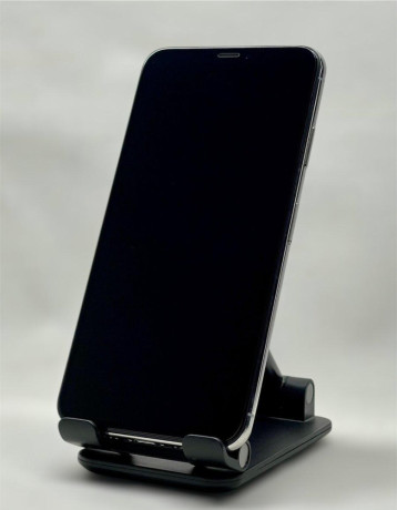 apple-iphone-xs-max-64-gb-silver-big-2