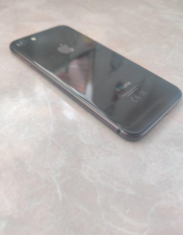 iphone-8-black-128gb-big-3